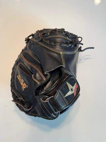 Right Hand Throw 33.5" CM3000SBK Catcher's Glove
