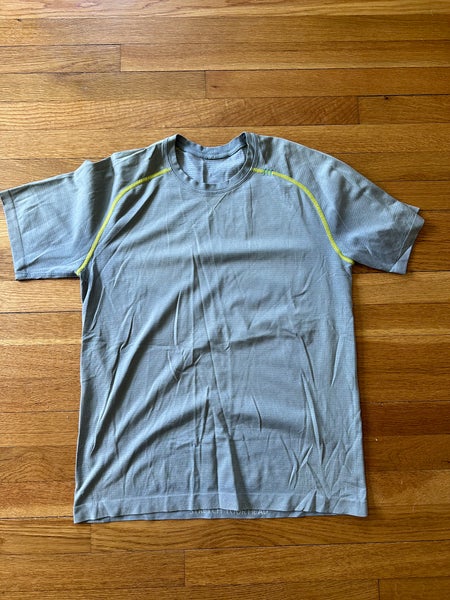 Lululemon Metal Vent Tech Shirt
