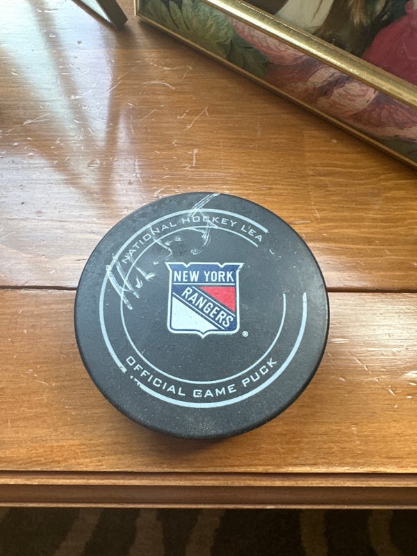Lundquvist Signed And Game Used Rangers Puck