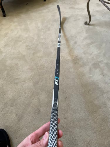 Senior Right Handed Toe Pattern Surgeon RX3 Hockey Stick