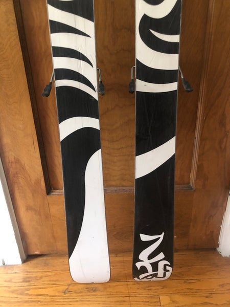 K2 Kung Fujas 169cm with Marker Griffon Bindings | SidelineSwap