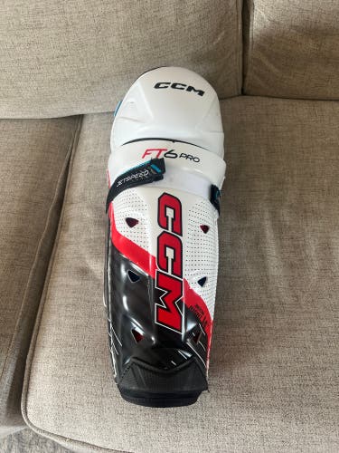 Ccm ft6 pro shin guards