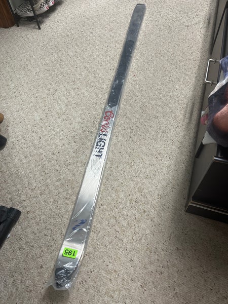 Volant Silver Bullet Skis