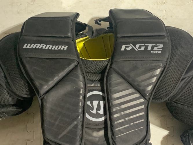 Used Warrior Ritual R/GT2  Chest Protector (Senior Medium)
