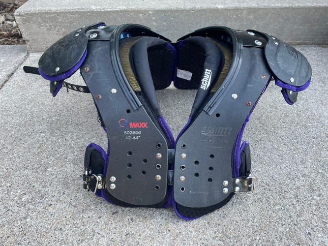 Schutt Varsity O2 Maxx QB/RB Shoulder Pads (L)