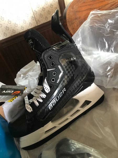 New Bauer Regular Width Pro Stock Size 10 Supreme Mach Hockey Skates