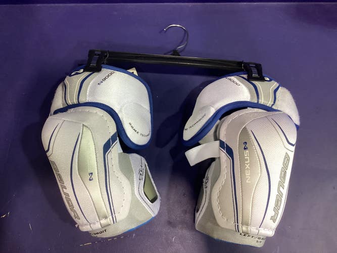 New Small Bauer Nexus 9000 Elbow Pads