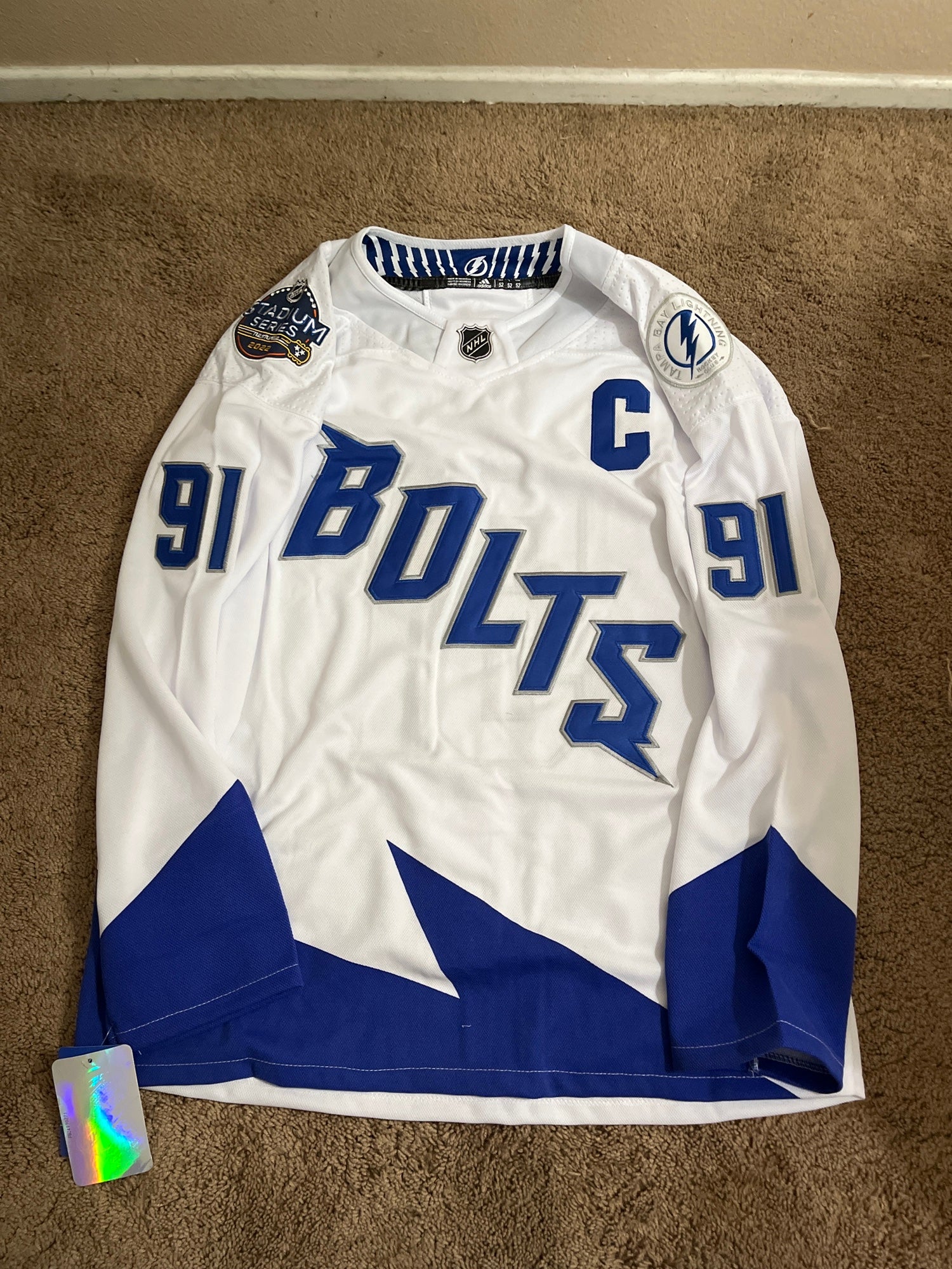 Tampa Bay Lightning 91 Steven Stamkos 2022 Stadium Series White