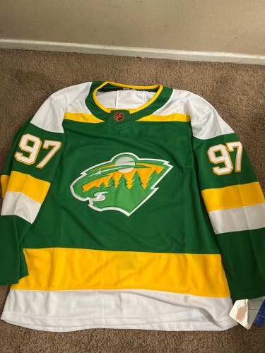 New Reverse Retro Minnesota Wild Kirill Kaprizov Jersey In Size 52 (L)