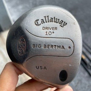 Callaway Big Bertha Golf Driver  in right handed  Graphite shaft in regular flex