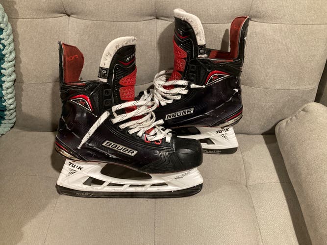 Bauer Regular Width Size 8.5 Vapor 1X Hockey Skates