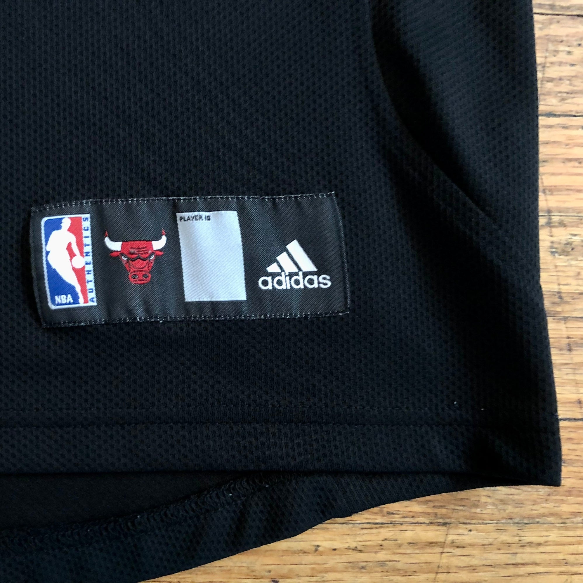 Chicago Bulls Adidas Warm Up Long Sleeve Shirt Shooting NBA Mens Size Large