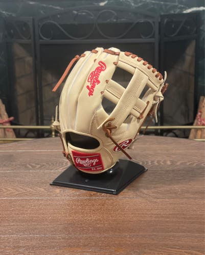 Rawlings Heart Of The Hide PROTT2 Camel relaced in Dark Brown NEW 11-1/2”