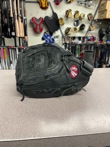 Nokona Buckaroo LHT Baseball/Softball Glove