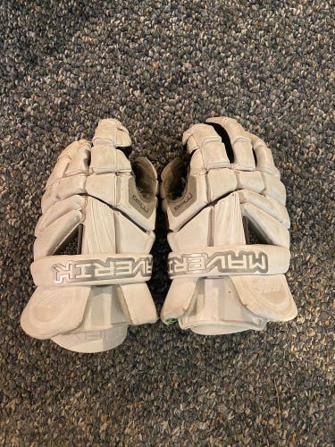 Used Player's Maverik 12" Max Lacrosse Gloves