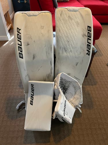 Bauer Supreme Goalie Set