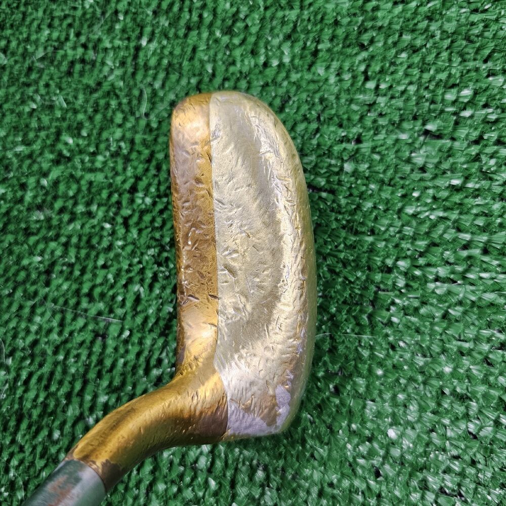 Vintage Acushnet Bullseye Putter 6-A Fluted Steel Shaft 35.5 Right