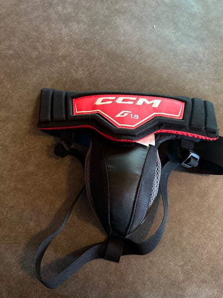 New CCM goalie cup