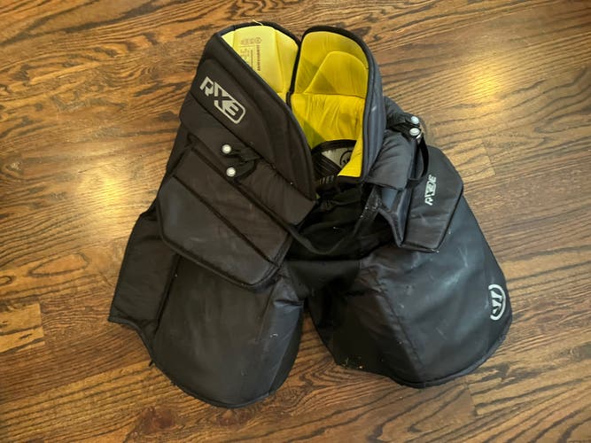 Warrior Medium Ritual X3 Goalie Pants