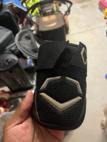 Black Used Senior EvoShield Elbow Protection Elbow Guard