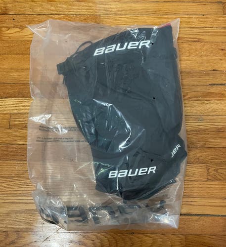 Youth Large S18 lil sport Bauer Hockey Pants