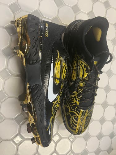 Nike Baseball Cleats  alpha huarache elite 3 Size 12