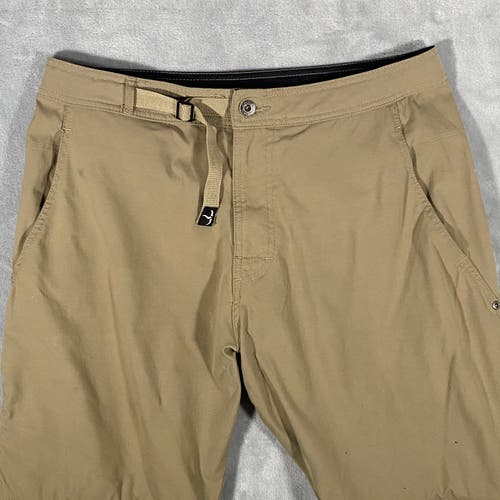 PrAna Pants Men Medium Adjustable Khaki Cargo Trail Convertible Zip Pocket Logo