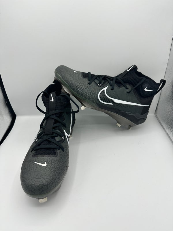 Youth baseball 2025 cleats 219