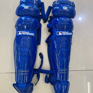 New Wilson Pro Stock Royal Blue 17” Catching Leg Guards