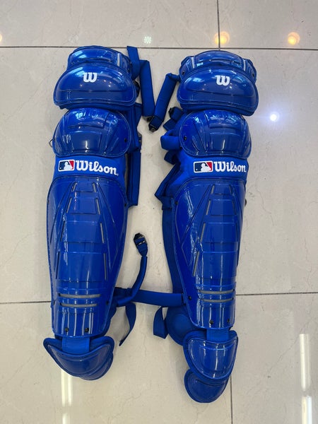 New Wilson Pro Stock Royal Blue 17” Catching Leg Guards