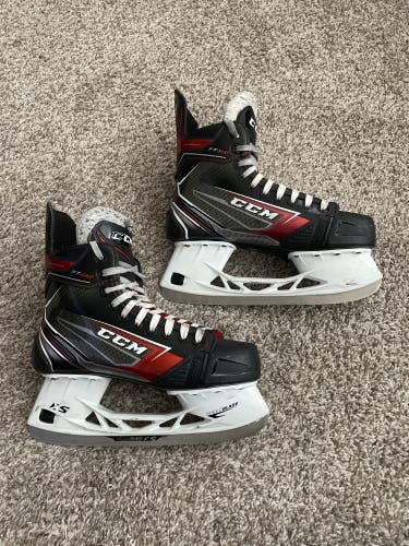 Used CCM Regular Width  Size 7 JetSpeed FT460 Hockey Skates