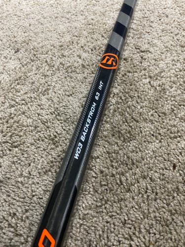 Intermediate Right Handed W03  Covert QRE10 Hockey Stick