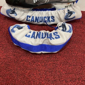 Vancouver Canucks 4ORTE Skate Soakers Pro Stock
