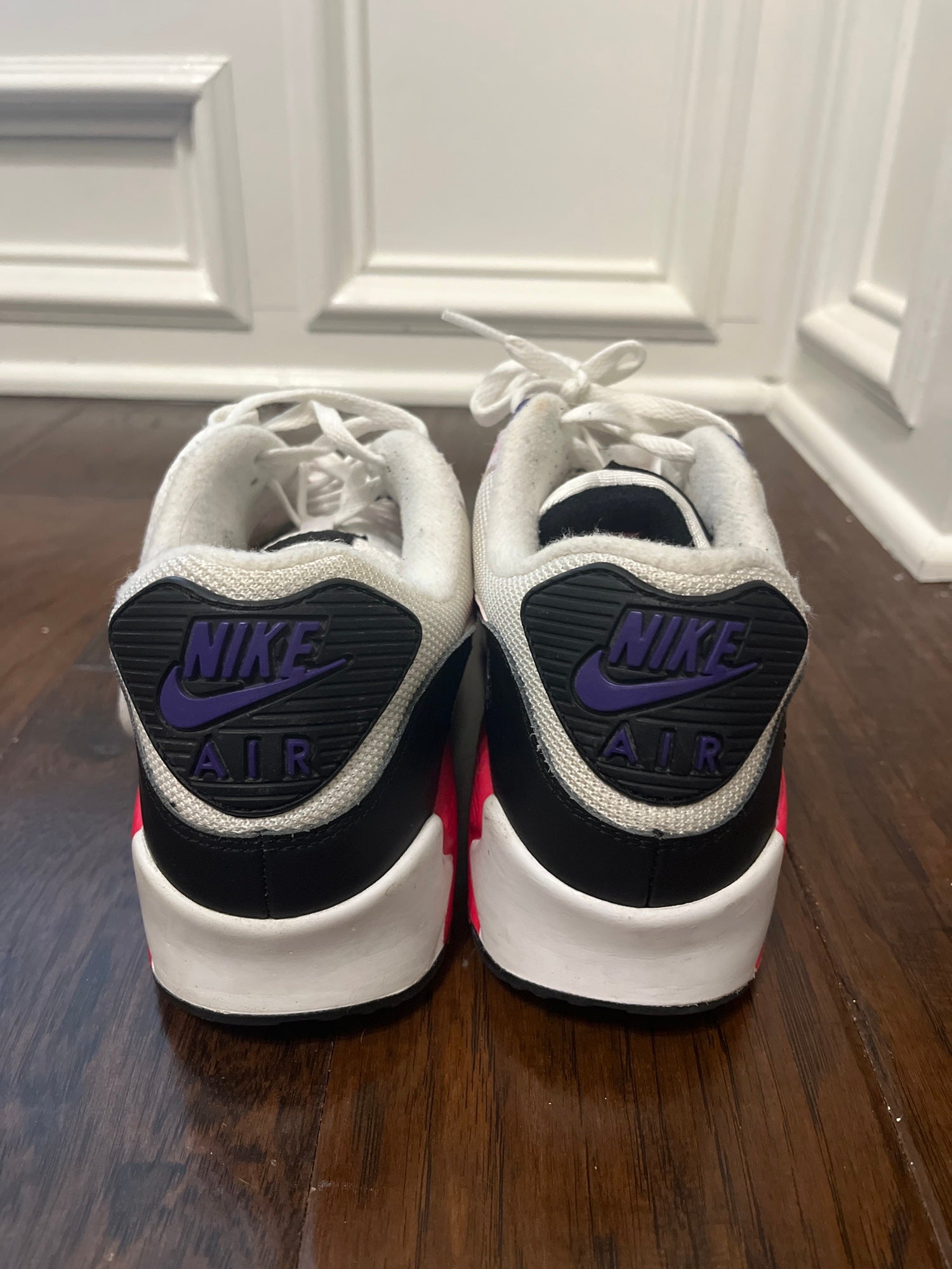 size 9 nike air max shoes