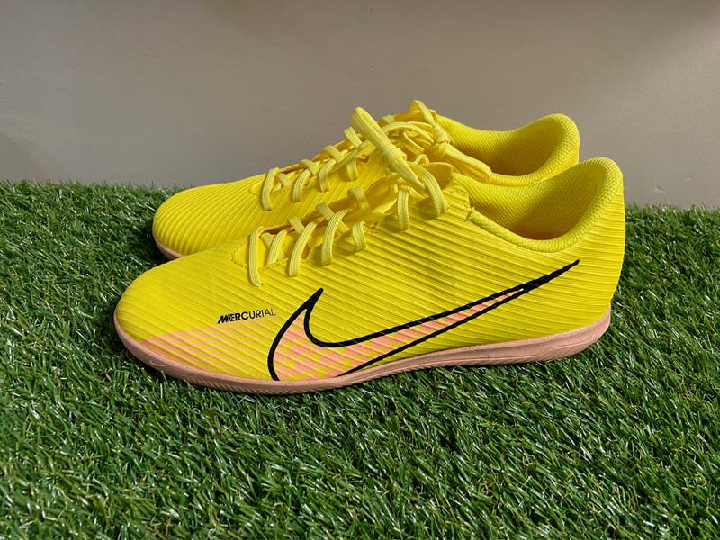 シューズ sk-4592) NIKE VAPOR 15 CLUB IC Nike Mercurial Vapor 15 Club IC Men's INDOOR COURT Soccer