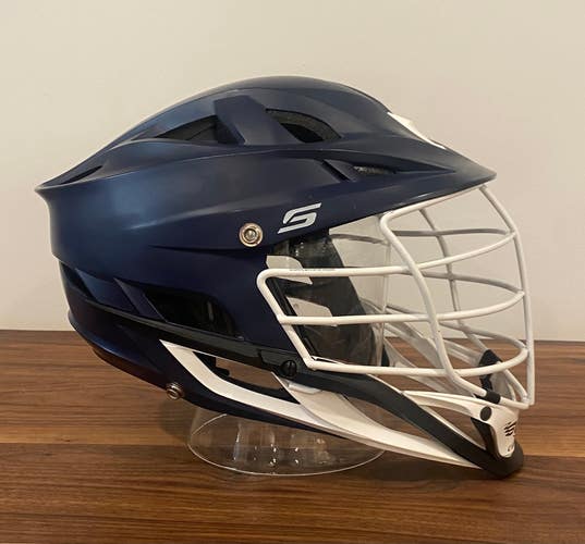 Player's Cascade S Helmet