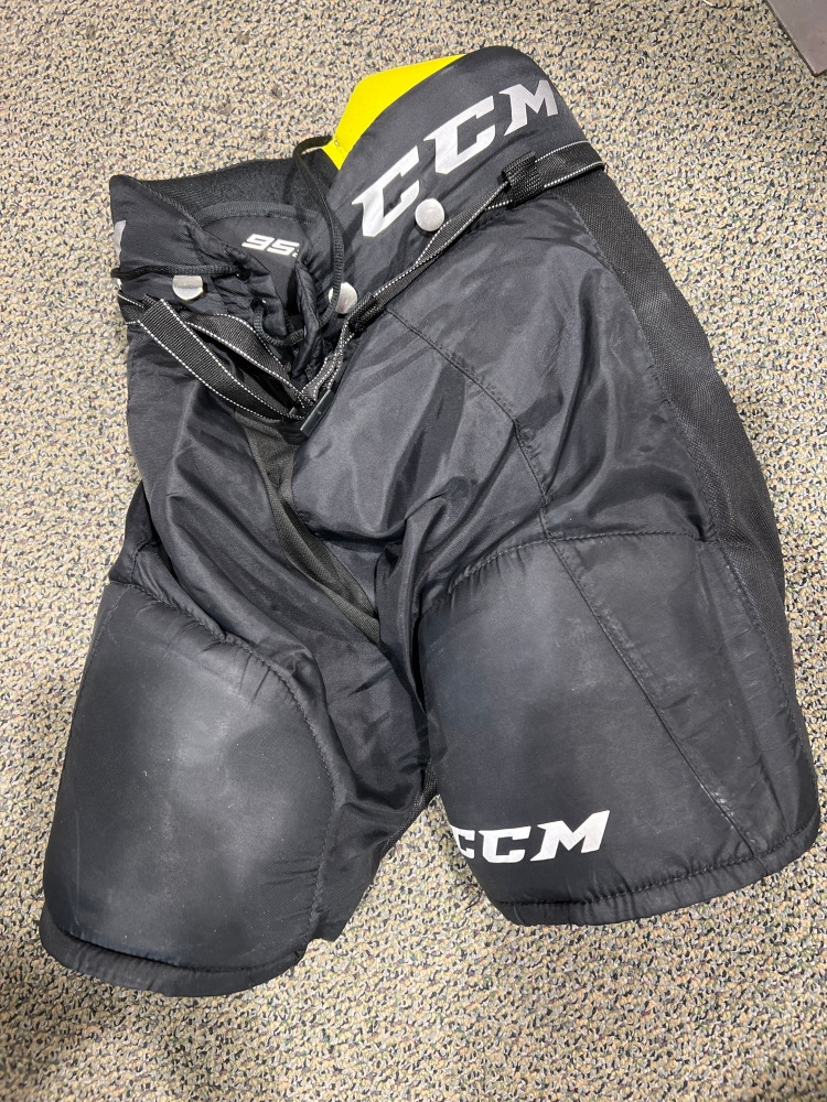 Junior Used Small CCM Tacks 9550 Hockey Pants
