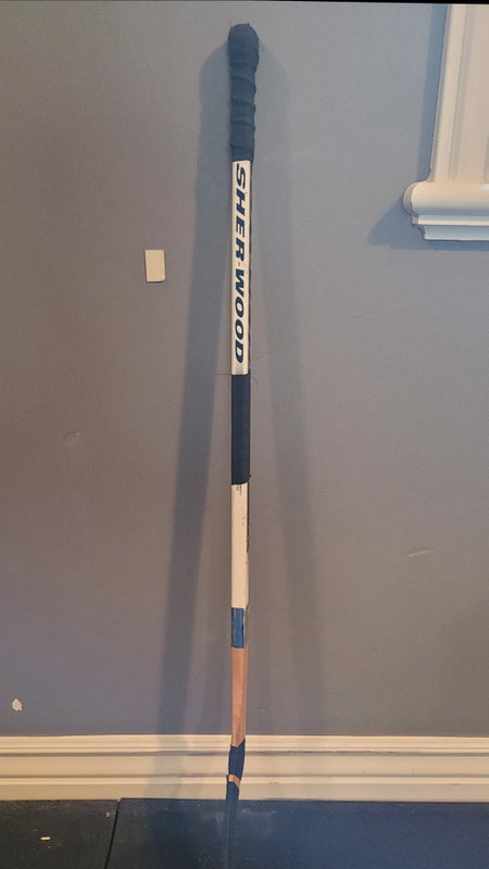 Sherwood Rekker M70 Grip Junior Hockey Stick