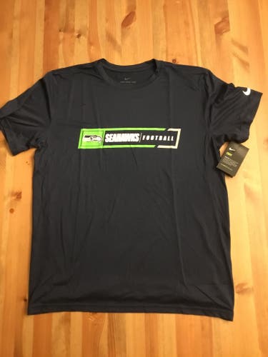 NWT men's large Nike Seattle Seahawks dri-fit legend sideline logo Tee-shirt
