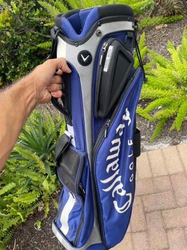 Callaway Golf Stand Bag Lite Weight with club dividers , rain cover and shoulder strap
