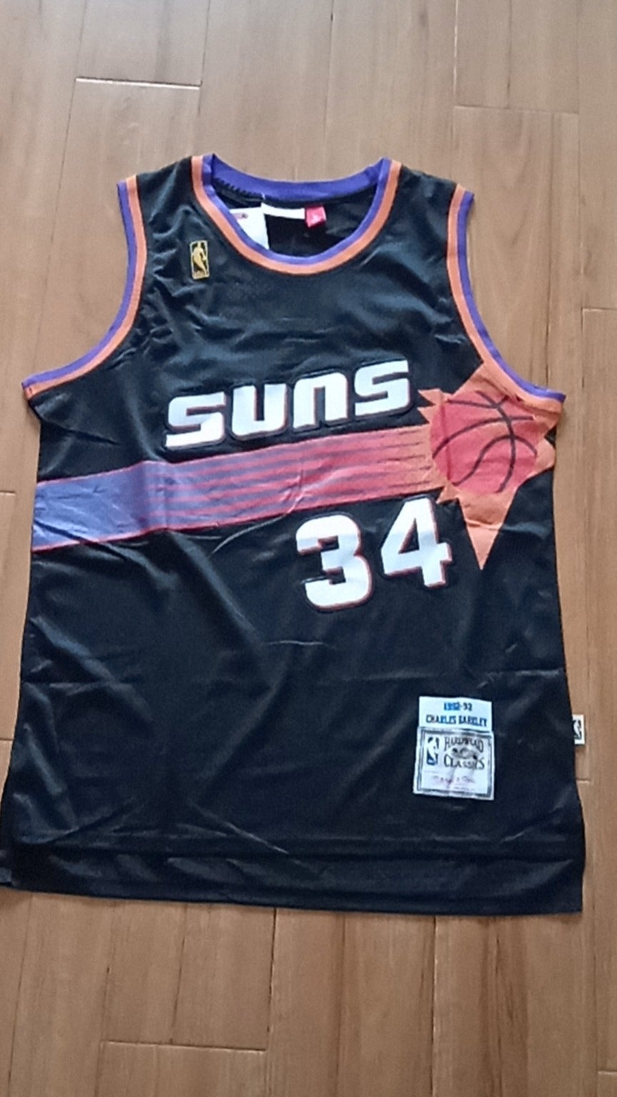 Suns Going Retro With Black Uniforms