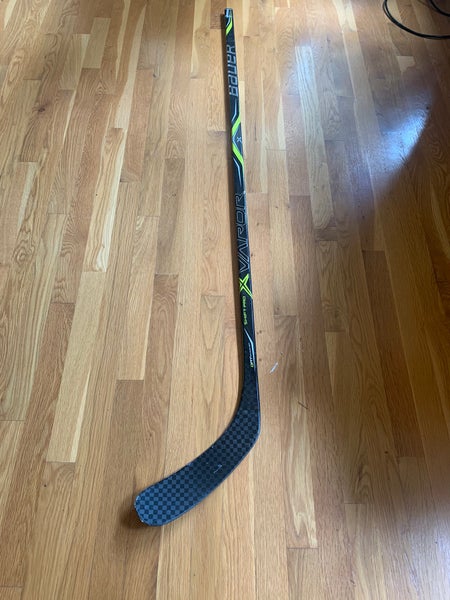 Senior Right Handed P92 Flex 77 Vapor X:Shift Pro Hockey Stick