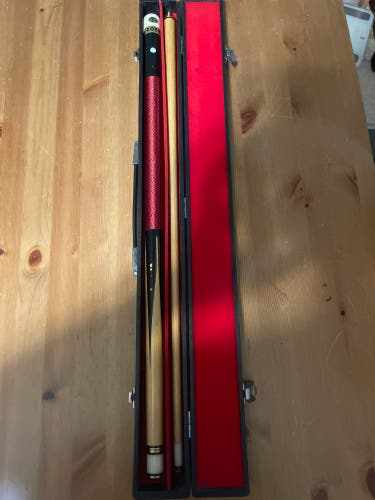National  cue stick and carry case