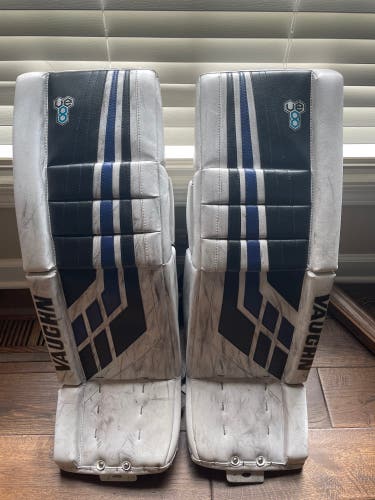Vaughn VE8 Pro Hockey Goalie Leg Pads