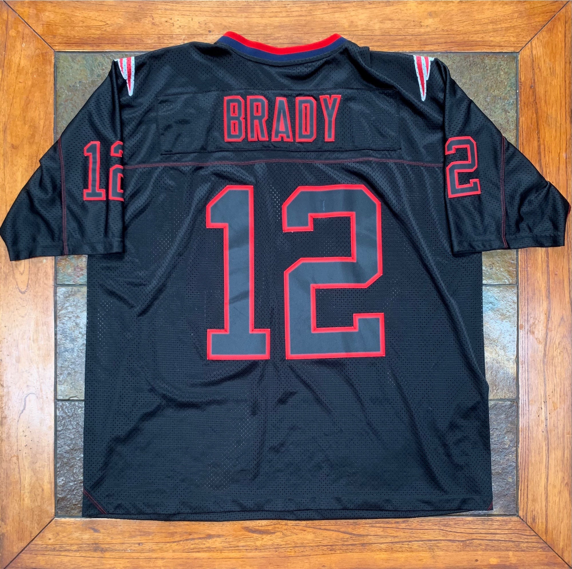 Tom Brady Shirt Men 2XL XXL Black NFL Football New England Patriots #12  Graphic