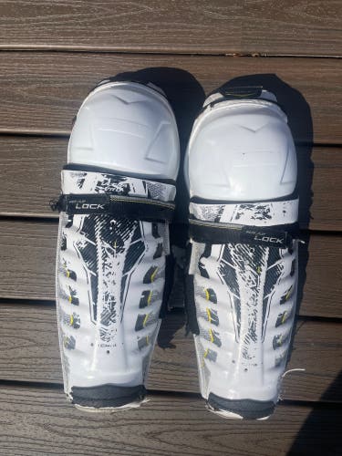 CCM Ultra Pro Shin Pads