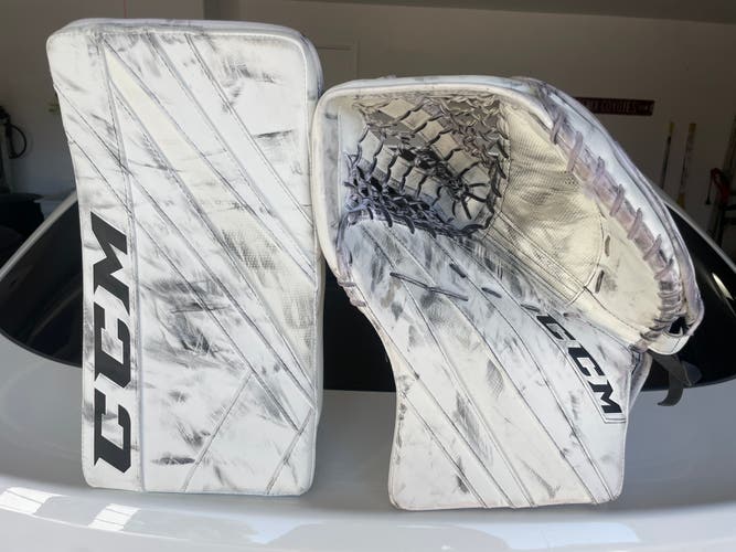 Eflex 5.9 Glove & Blocker