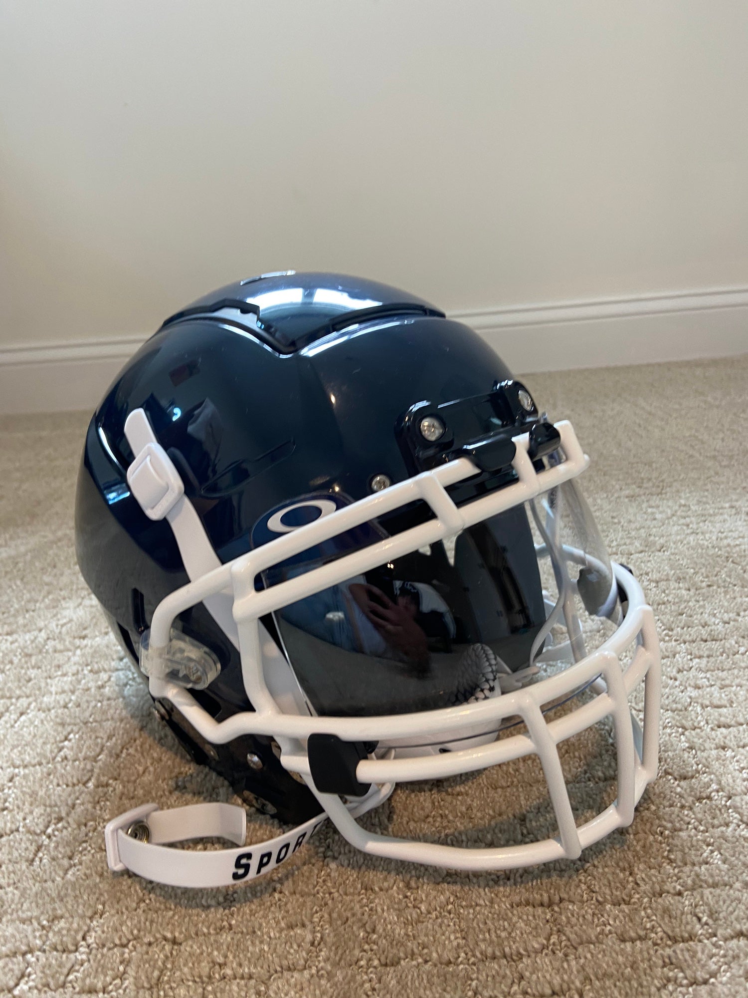 Schutt F7 VTD Adult Football Helmet - Sports Unlimited