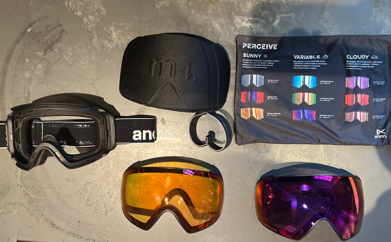 Men's Anon M4 Snowboarding Goggles