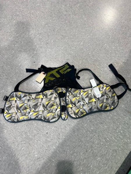 Used Large STX Stallion 100 Kidney Pads